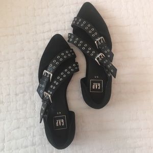 Brand new Gap flats